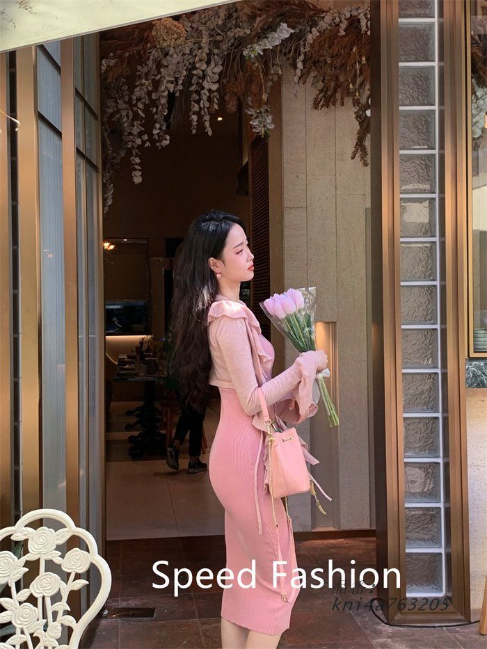 ニットワンピース