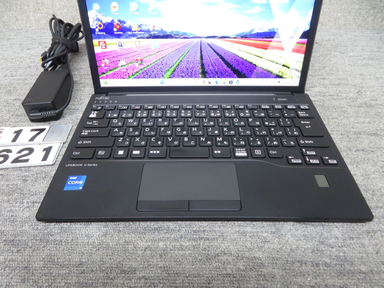 LIFEBOOK U9313/N Windows 11 Pro / i5-1345U / NVMe256GB / 8GB