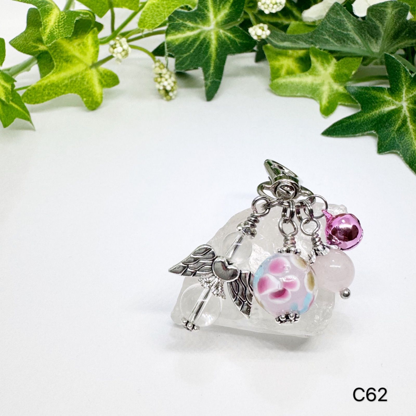 チャームハンドメイド天然石水晶天使