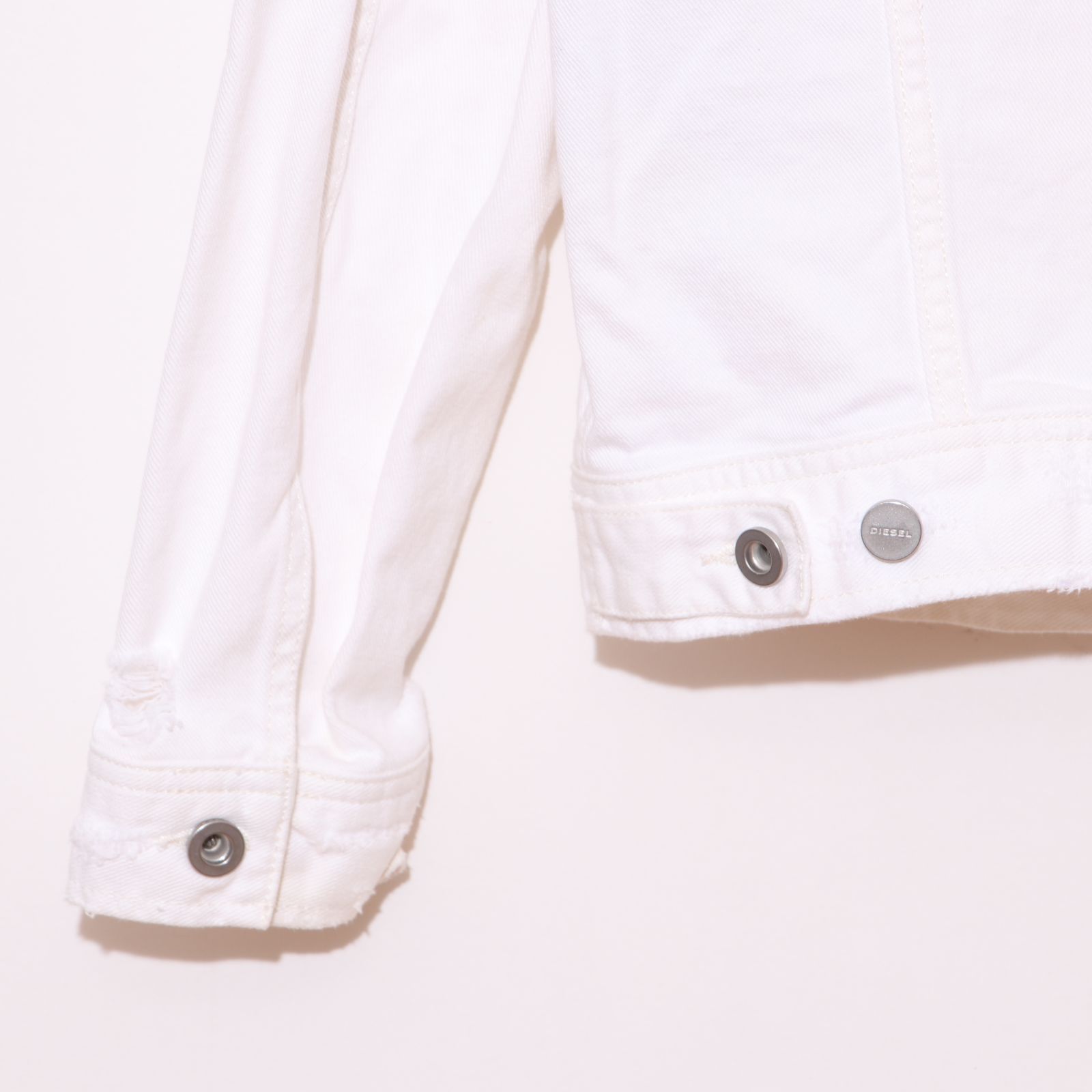 美品 DIESEL ディーゼル ジャケット・アウター デニムジャケット 長袖 