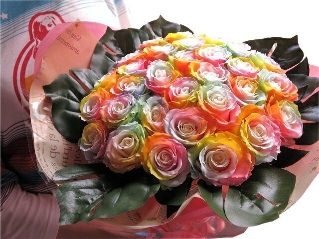 記念日の贈り物におすすめのフラワーギフト