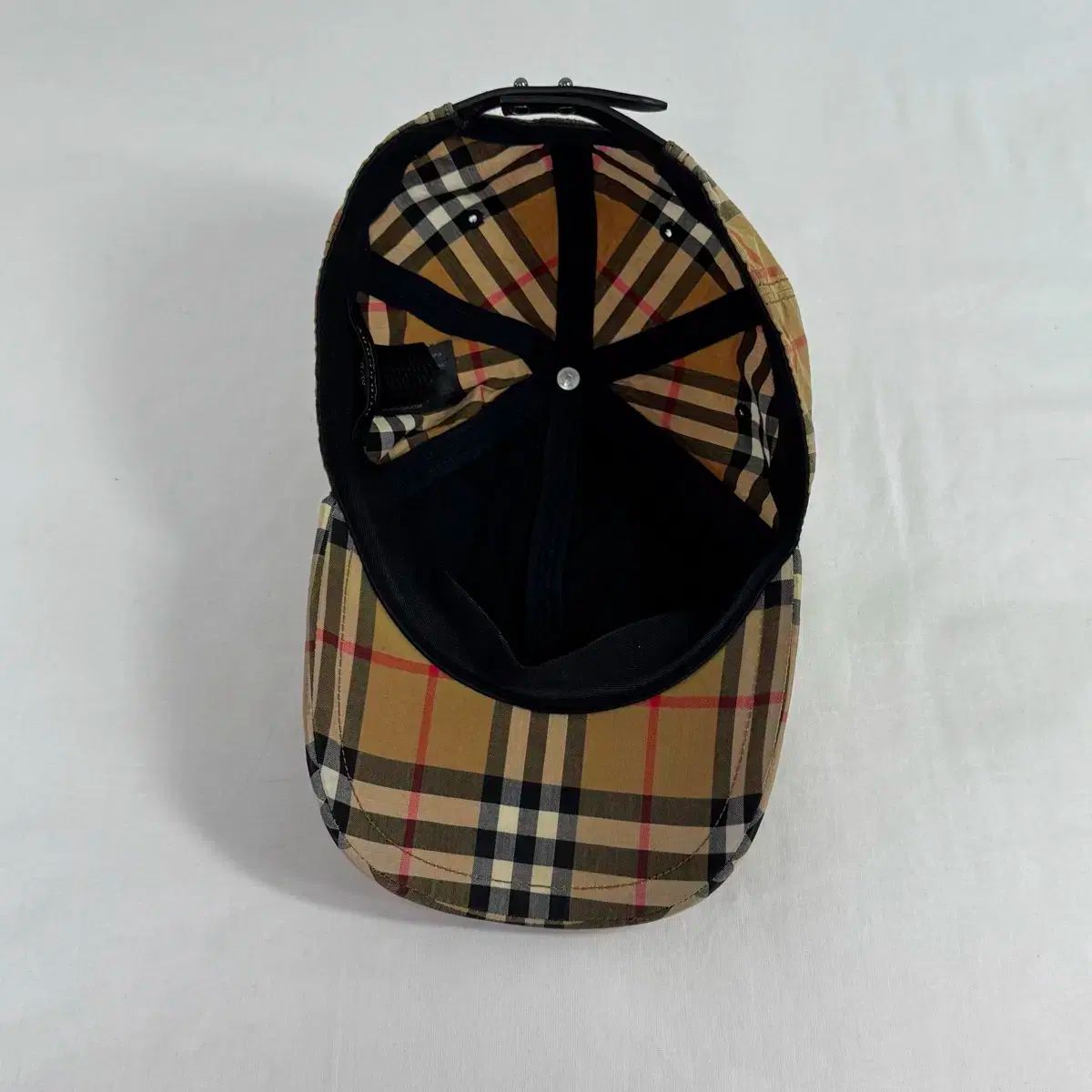 ◈ BURBERRY