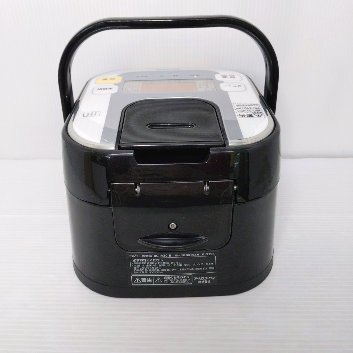 【中古品】アイリスオーヤマ IH炊飯器 3合炊き RC-IA30-B 17年製〇YR-51777〇