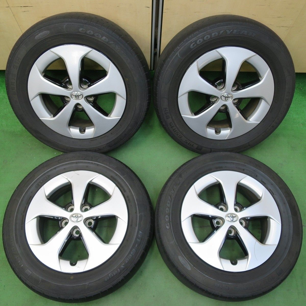4本価格☆トヨタ 30系 プリウス 純正 195/65R15 グッドイヤー GT-Eco 