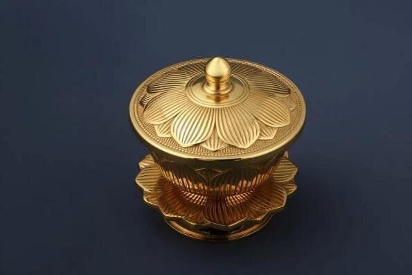 ☆極上品☆「密教法具 寺院用仏具」 別上筋彫前具 洒水器、塗香