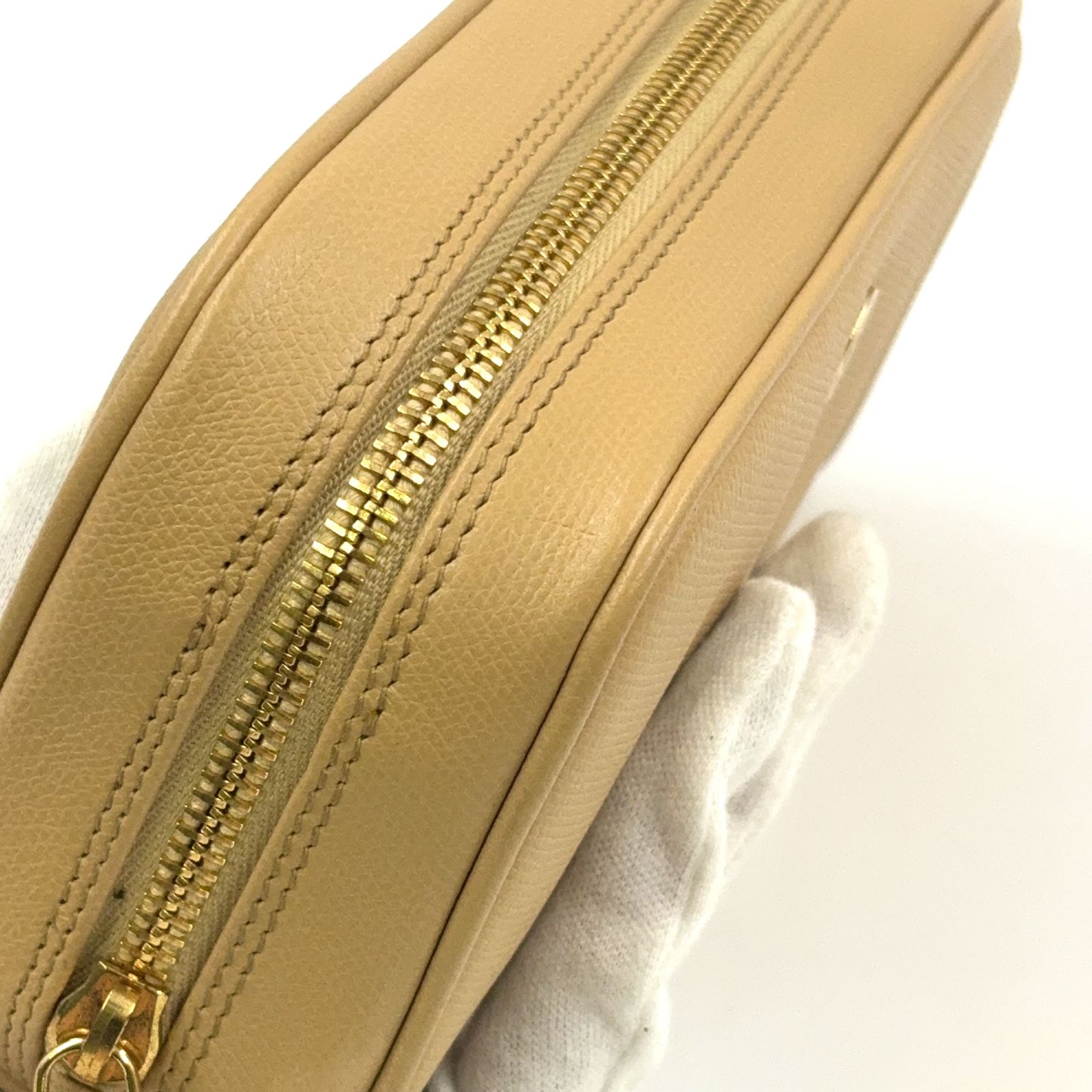 シリアル番号10番台 レザー