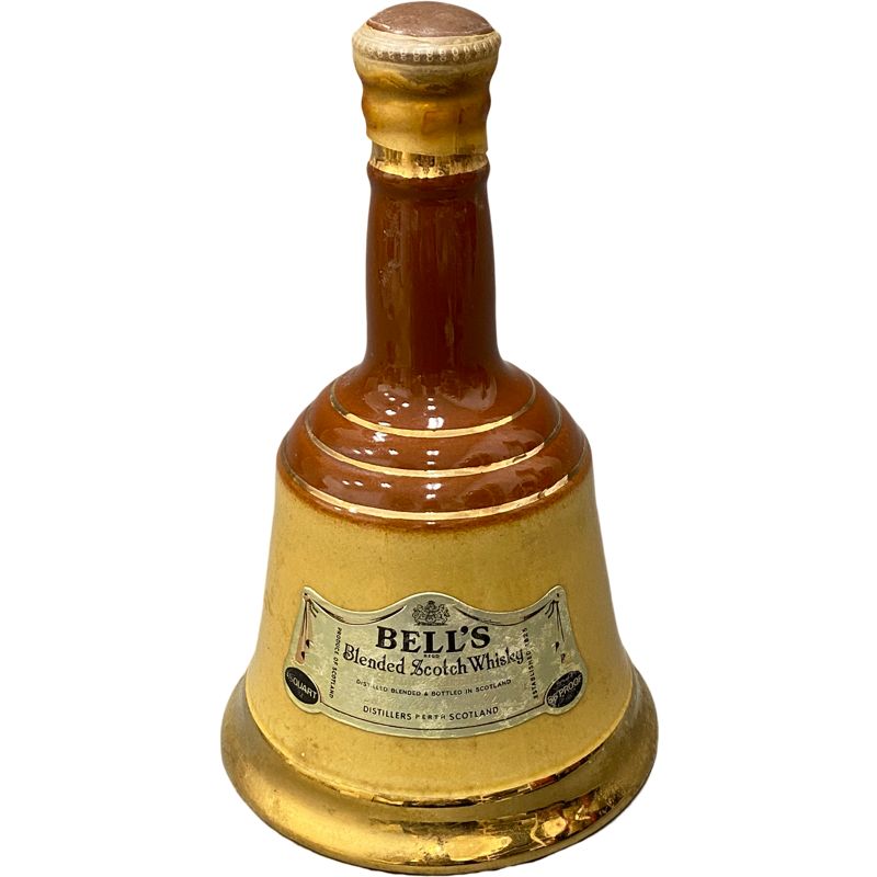 古酒 BELL'S ベルズ スコッチウイスキー 陶器 ベル型ボトル - メルカリ