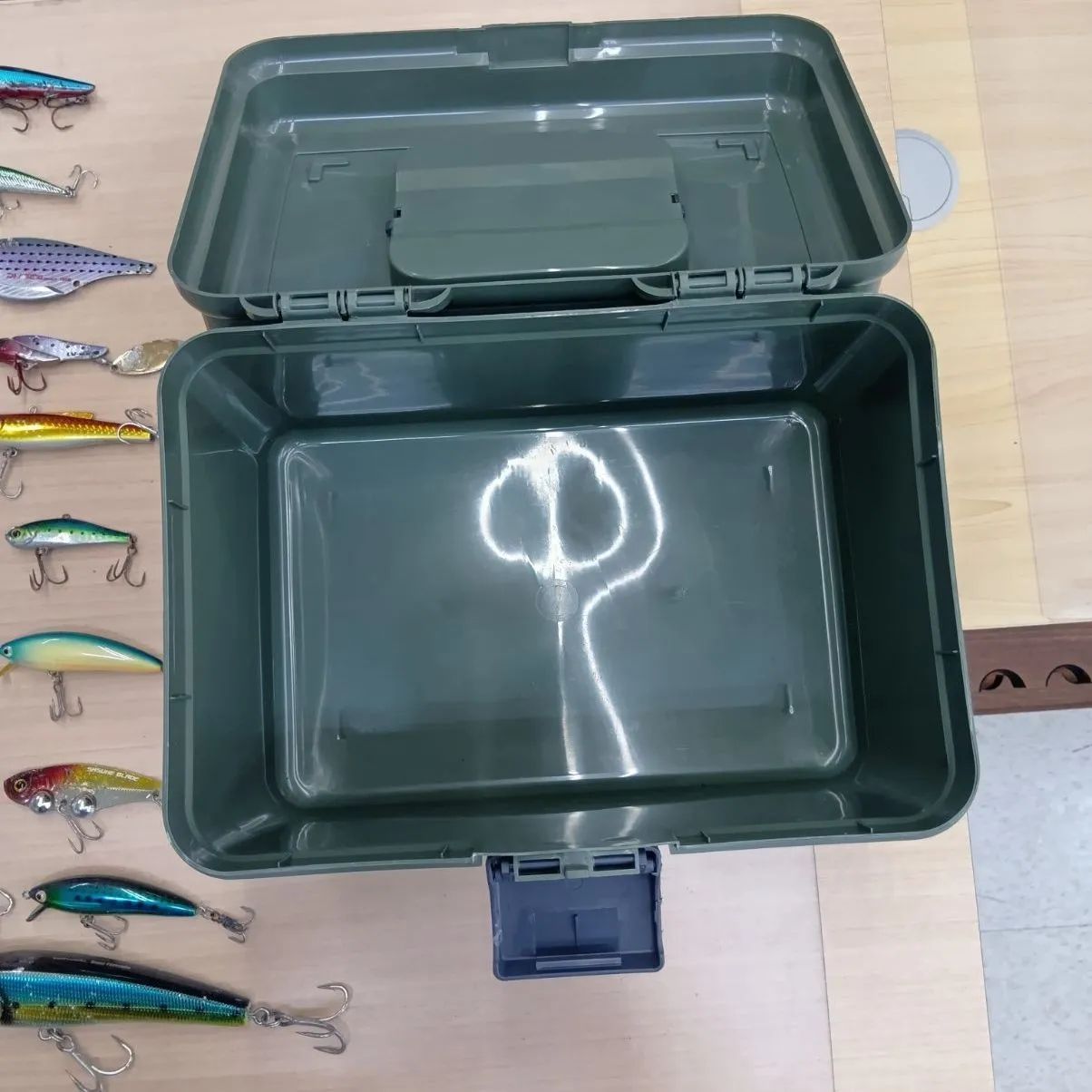 相模原橋本店 併売】ソルトルアー まとめ売り50個 ジャンク ケース付き