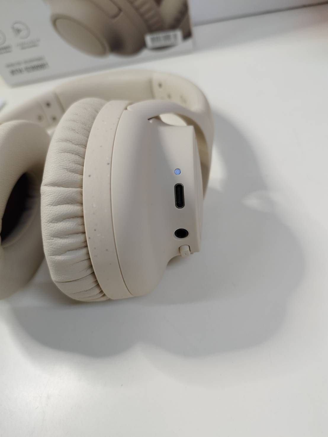 オーディオ機器 【美品】audio-technica ワイヤレスヘッドホン ATH-S300BT