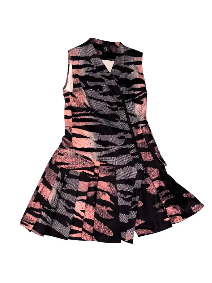 美品 トゥモローランド ボールジィ 3万 ギャザーワンピース ホワイト A397 美品 トゥモローランド ボールジィ 3万 ギャザーワンピース ホワイト