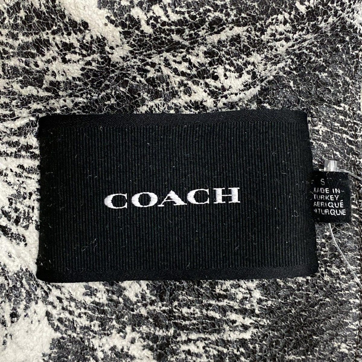 今すぐ一括検索！ COACH コーチ トレンチコート サイズS レディース - ライトグレー×黒×アイボリー 長袖 ムートン 冬 全品大幅値下げ！