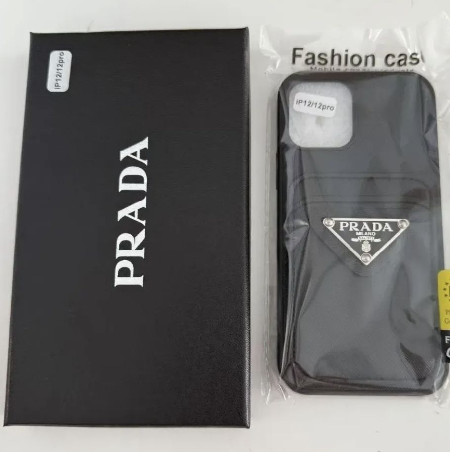 PRADA iPhone12/12Proケース ブラック 新品 iPhone12pro ケース ブラック - メルカリ