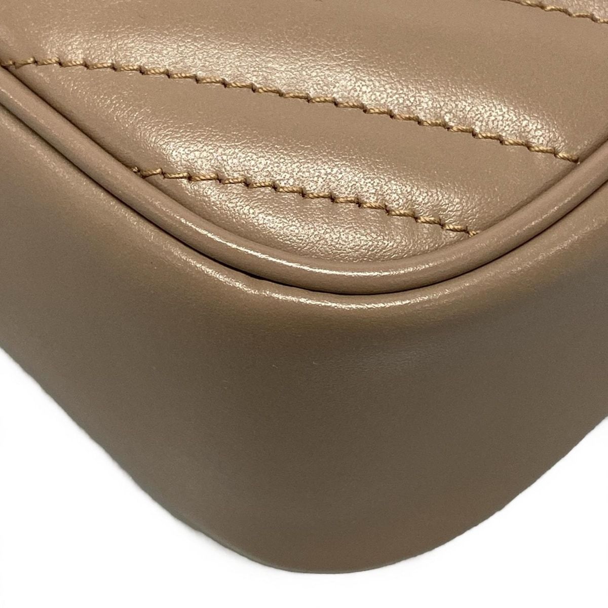 ショルダーバッグ