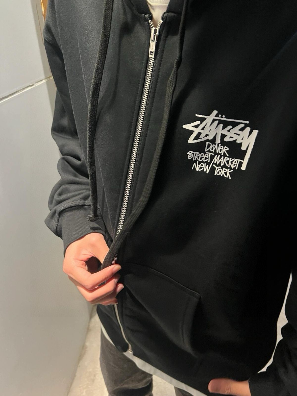 Stussy ステューシー