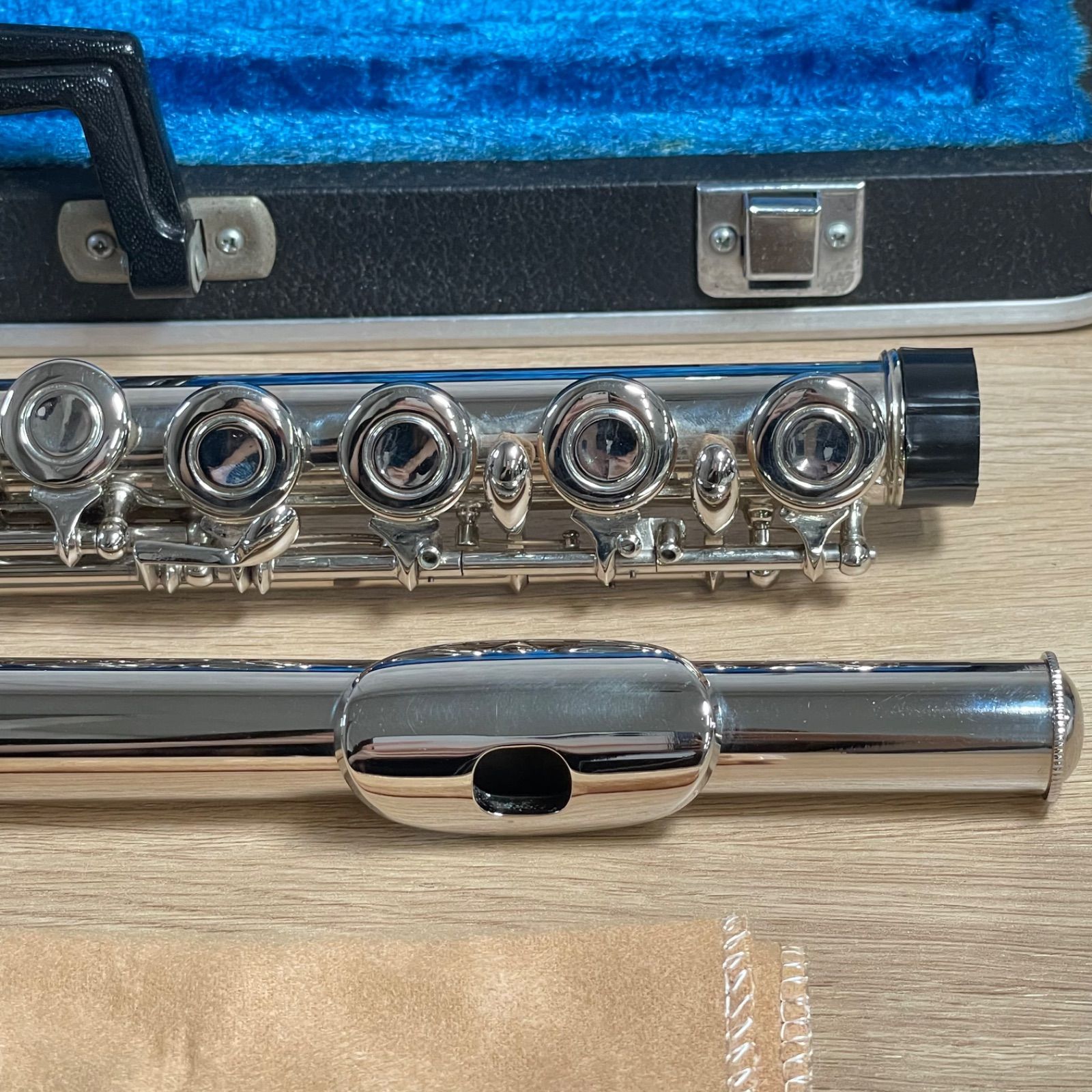 ★【Rampone Superランポネ・スーパー製フルート】★ハ－ドケ－ス付き★ ☆【Rampone Superランポネ・スーパー製フルート】☆ハ－ドケ－ス付き☆