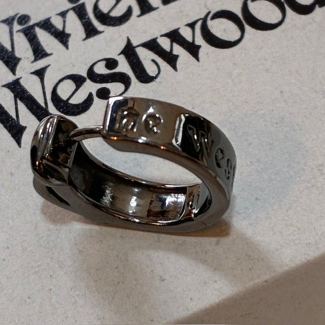 ヴィヴィアンウエストウッド Vivienne Westwood MAN BOBBY オーブ