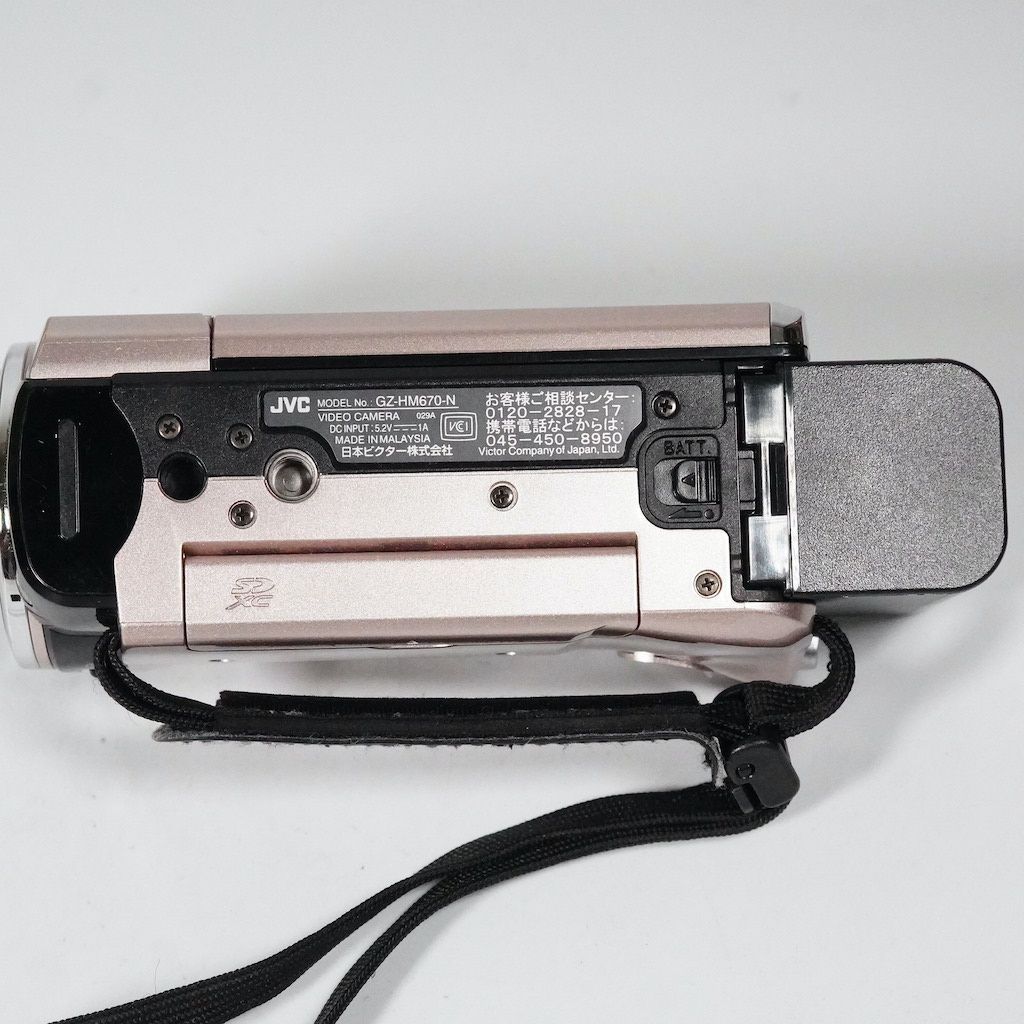 きゅなんさま専用　 Victor・JVC GZ-HM670-N JVC Victor Everio GZ-HM670-N ピンク 元箱 動作OK 返金保証