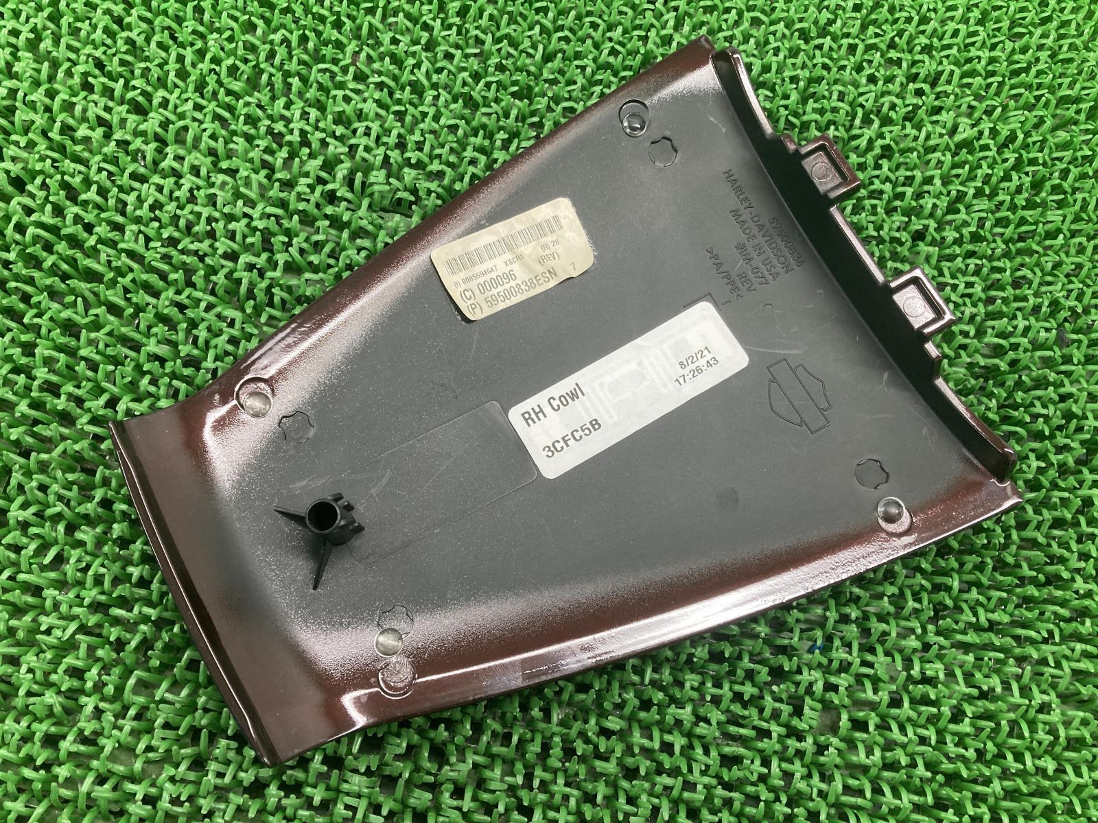 RH1250S テールカウル 茶M 59500836 ハーレー 純正 スポーツスターS リアカバー シートセンターカバー コンディション良好 【中古】 11 RH1250S テールカウル 茶M 59500836 ハーレー 純正 中古 スポーツ