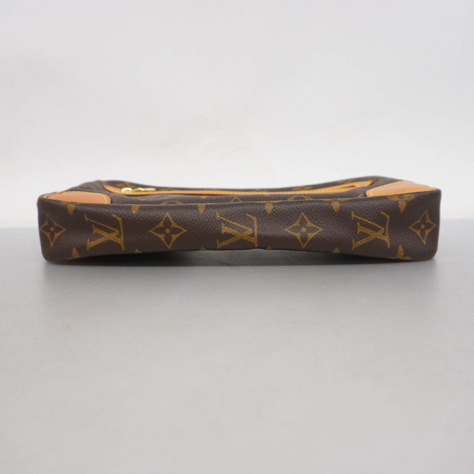 ルイ・ヴィトン(Louis Vuitton) ルイ・ヴィトン クラッチバッグ