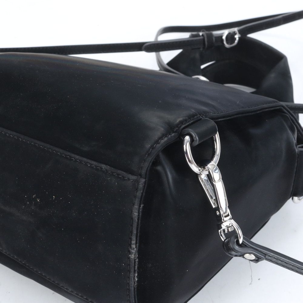 DIESEL ディーゼル リキッドヴェルベットナイロン ロゴ リュック 美品 ディーゼル リキッド ベルベット ナイロン ロゴ リュック