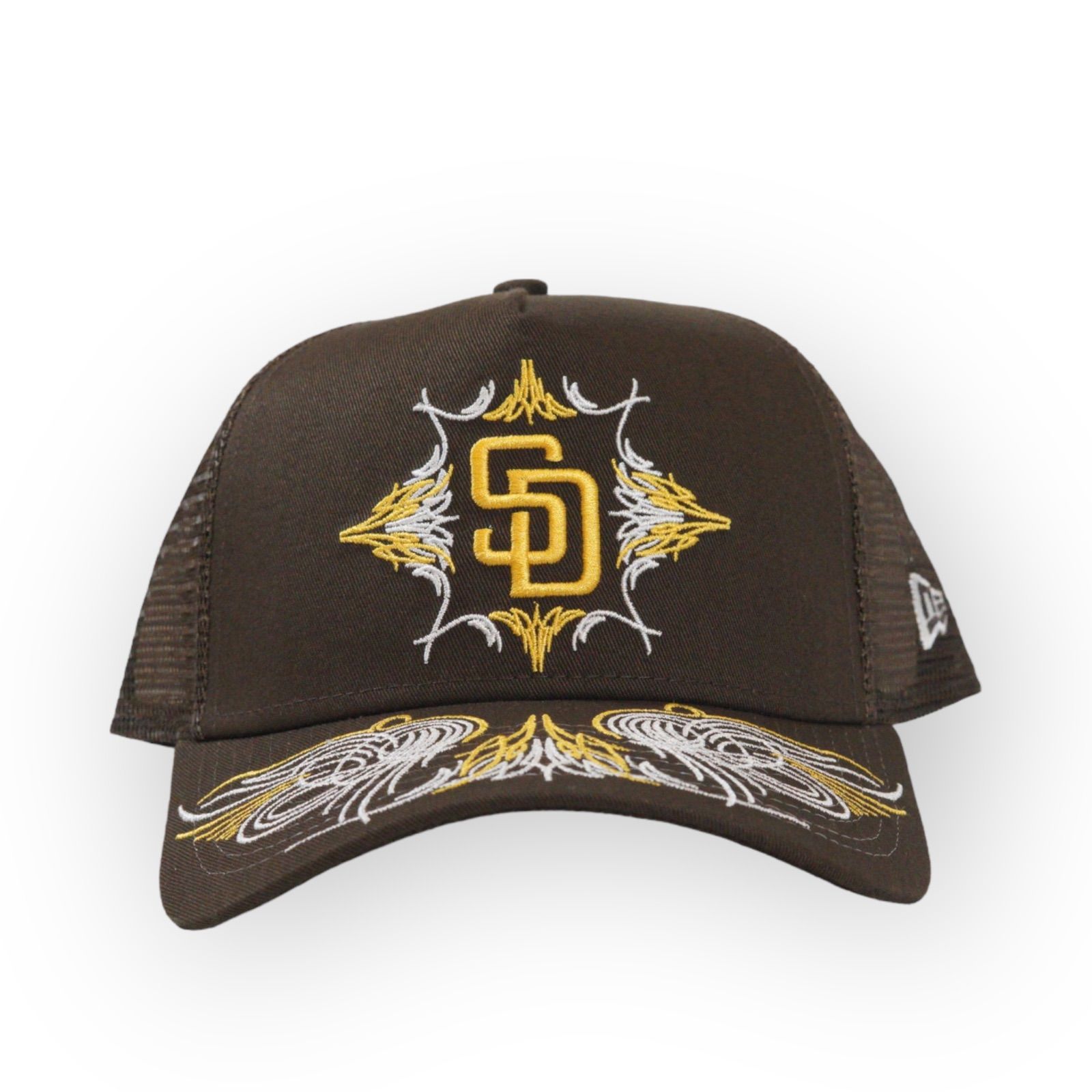 日本未発売 正規品NEW ERA San Diego Padres トラッカーキャップ 日本未発売 正規品NEW ERA San Diego Padres トラッカーキャップ