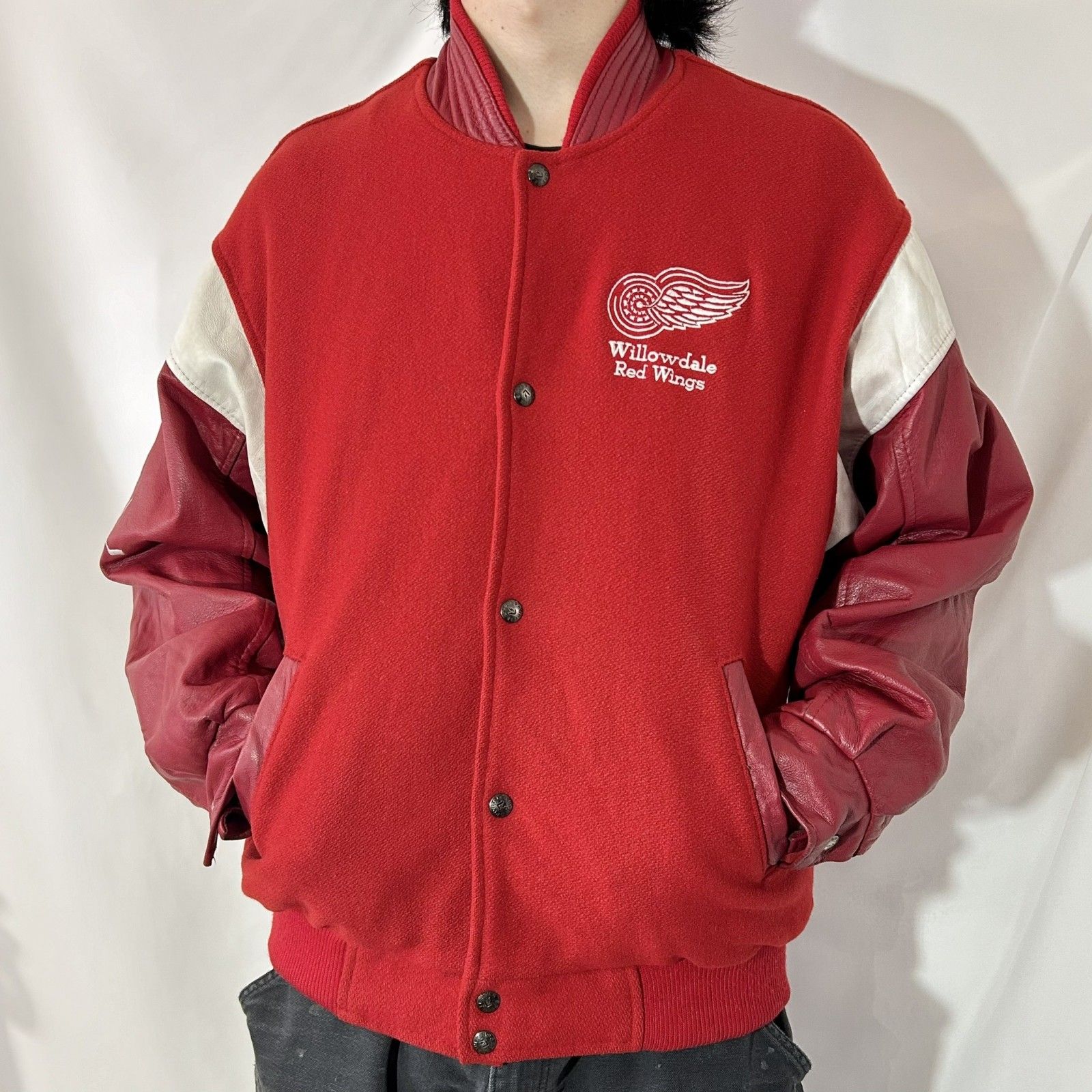 M～Lサイズ 90s レザースタジャン NHL デトロイト レッドウイングス RED WINGS 羽 ウイング 袖レザー ウールスタジャン  キルティング 刺繍ロゴ ビッグ刺繍 赤 レッド 白 ホワイト - メルカリ