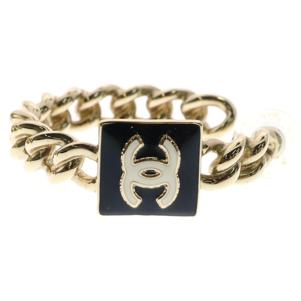 COCOチェーンが大人可愛い♡【CHANEL】 フープピアス COCOチェーンが大人可愛い♡【CHANEL】 フープピアス