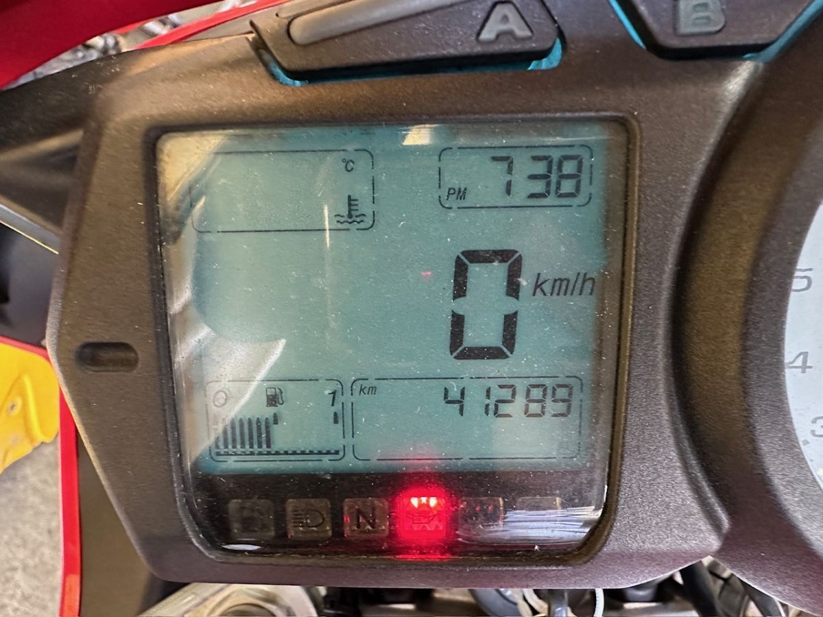 メーター メインキー