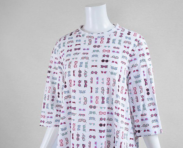 CARA O CRUZ サングラスプリント カットソー 白 サイズ9 ◆ Aライン 7分袖 Tシャツ チュニック キャラオクルス レリアン ◆G031