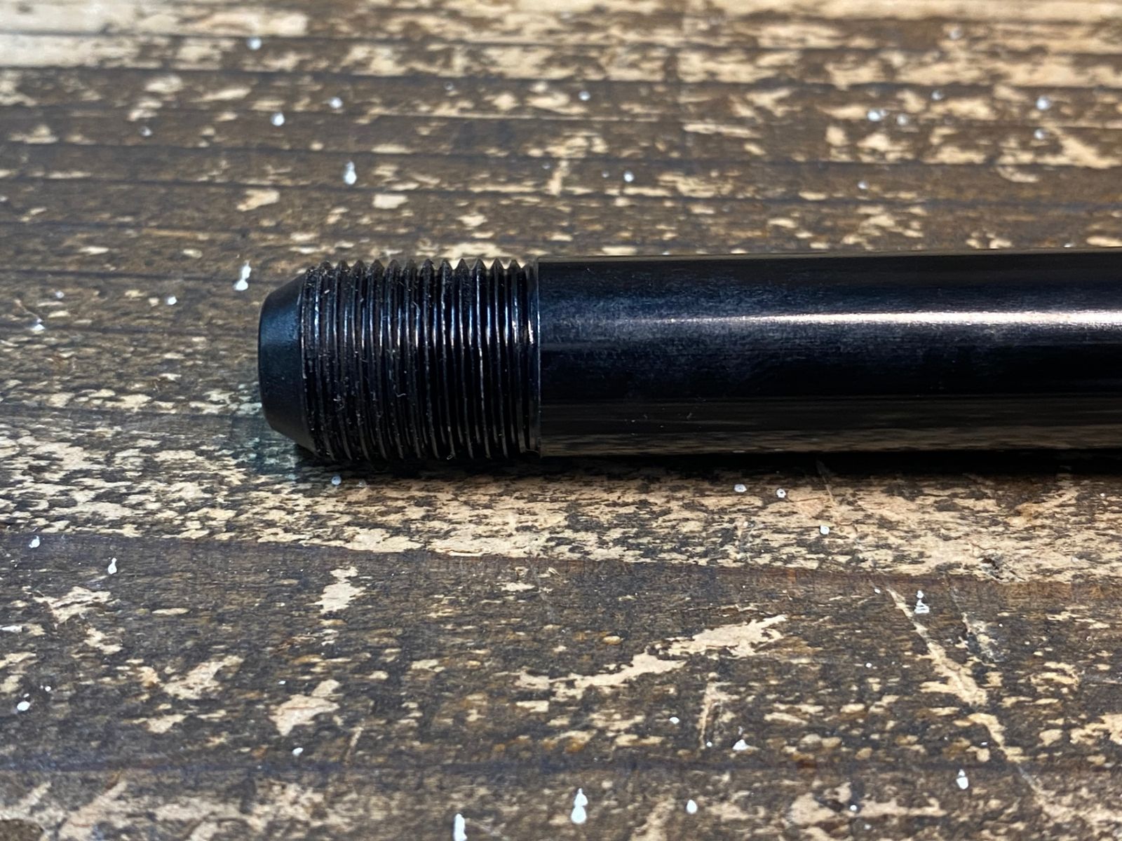 12x100x142mm スルーアクスル