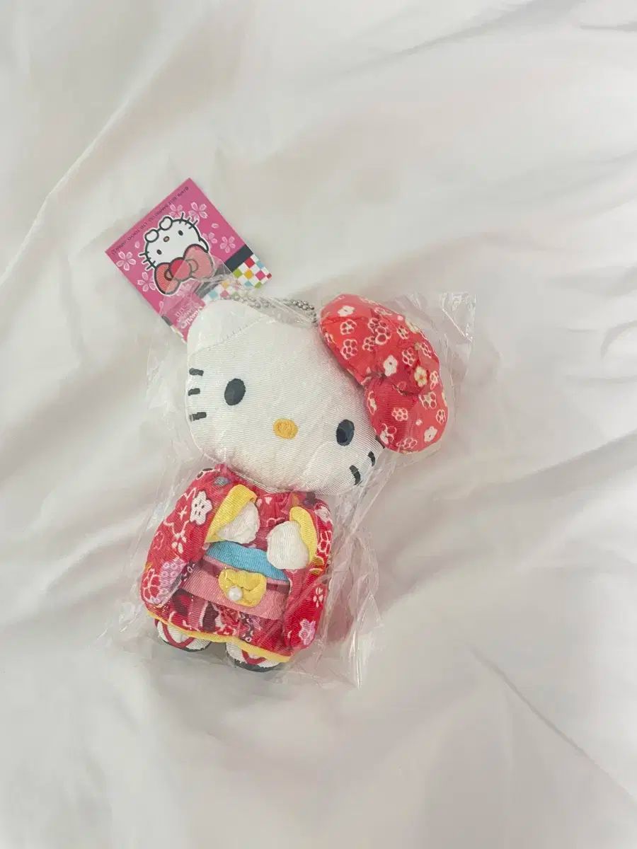 はな様、専用です。 未開封 新品 大阪 直接購入 着物 キティ 人形