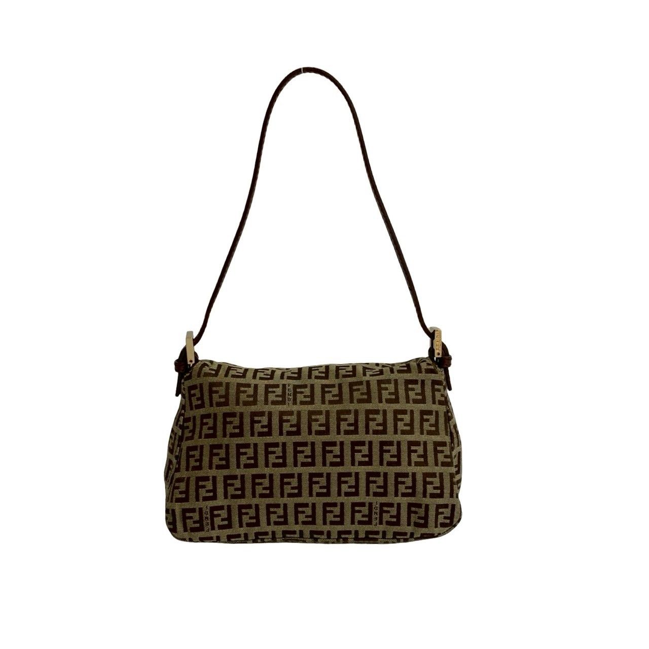 極 美品 FENDI フェンディ マンマバケット ズッキーノ FF 総柄