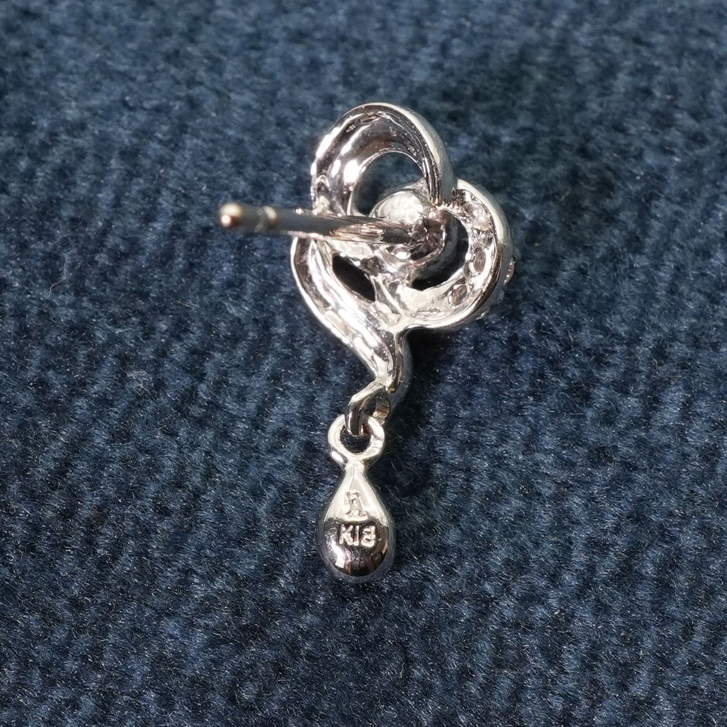 VENdOMEAOYAMA クリスティーヌ　プラチナ　ダイヤピアス　※片耳　美品 APVA2459__DI ダイヤモンド クリスティーヌ ピアス｜ピアス