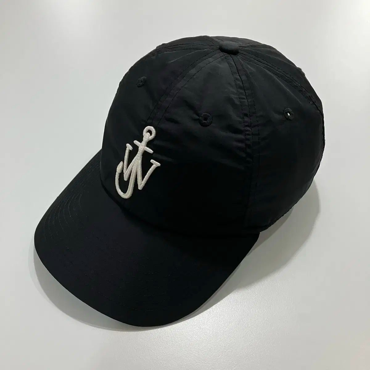 超激得，格安 JW Anderson ナイロンキャップ