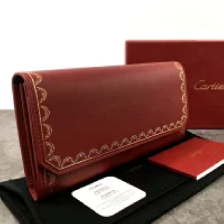 新品未使用※【Cartier カルティエ】長財布 レッド Cartier カルティエ 長財布 ラウンドファスナー 財布 レディース