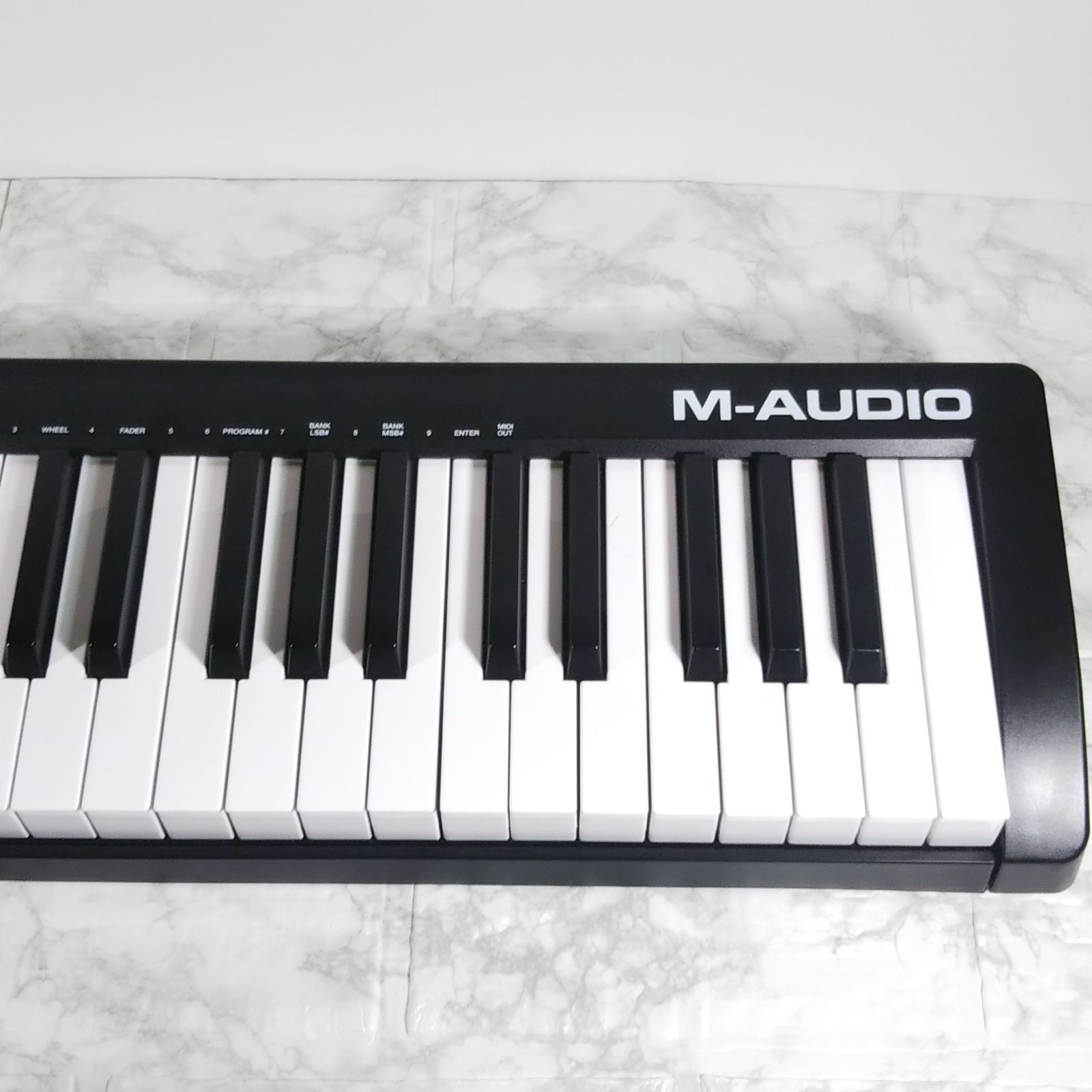 【送料無料】M-AUDIO KEYSTATION 61 MK3 キーボード Amazon.com: M-Audio Keystation 61 MK3 - Synth Action 61 Key