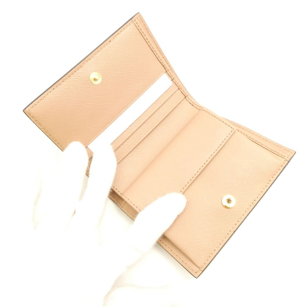 未使用 MARNI マルニ PFMOQ14U07 財布 二つ折り バイフォールド