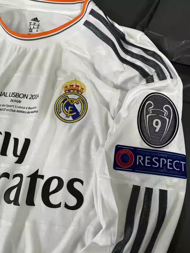 【正規品】ロナウド ＃7 レアル・マドリード１３／１４ ユニフォーム (H) 正規品】ロナウド ＃7 レアル・マドリード13／14 ユニフォーム (H)