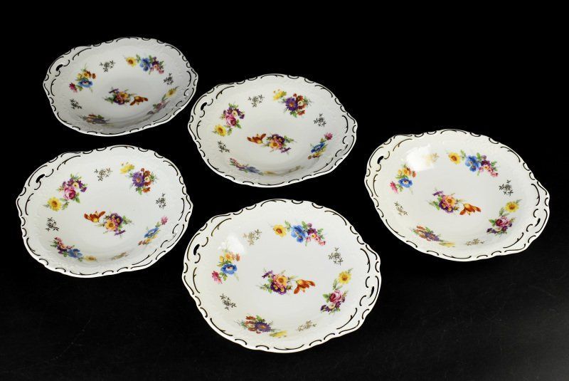 オーバルディッシュ