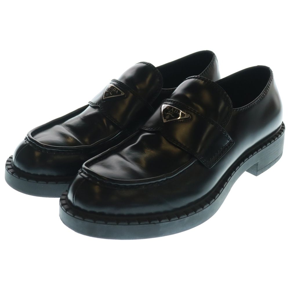 PRADA (プラダ) トライアングルロゴプレート ブラッシュドレザー