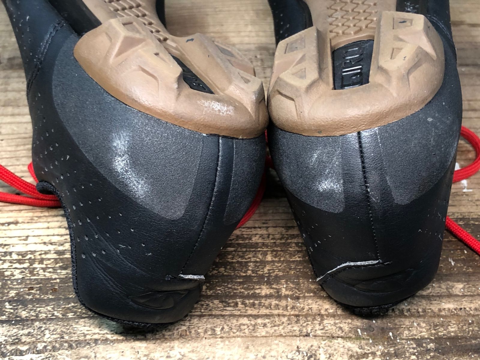 IZ181 ジロ GIRO PRIVATEER LACE ビンディングシューズ 黒 EU42 SPD