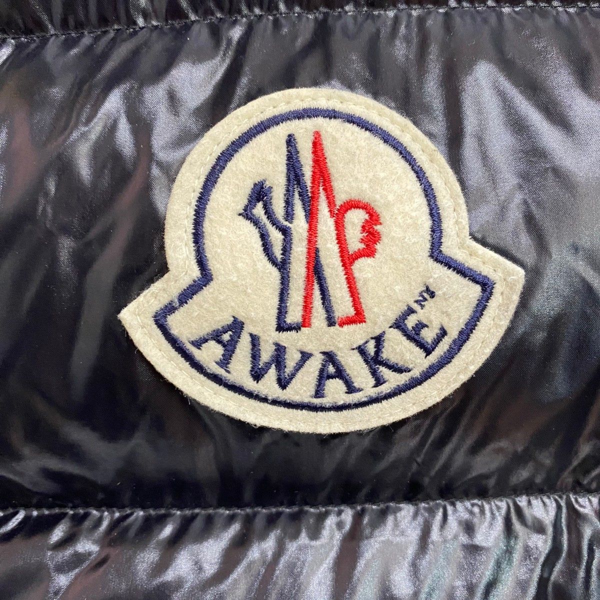 モンクレール MONCLER アウェイク Awake コラボ ダウンベスト