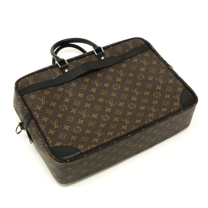 美品　LOUIS VUITTON 付属品付き　マカサー ポルトドキュマン LOUIS VUITTON ルイ・ヴィトン ポルトドキュマン