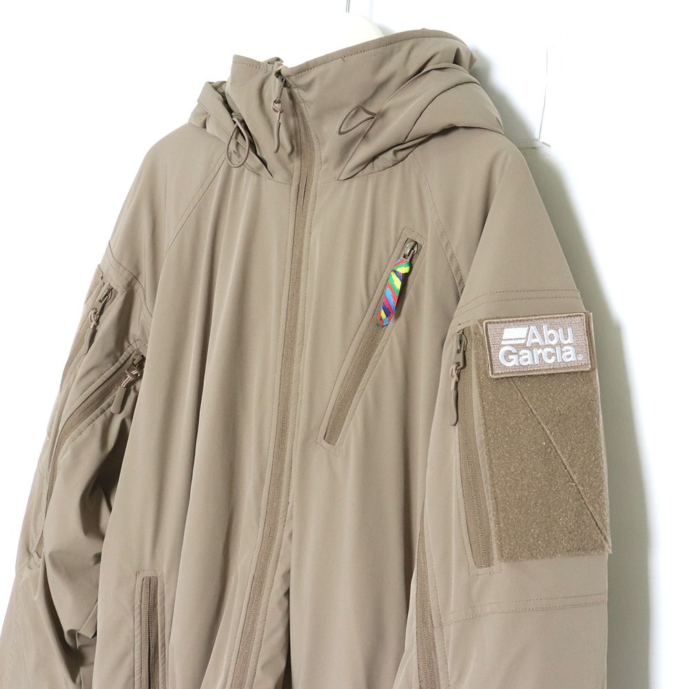 ABU GARCIA × IS-NESS CLOUD PADDING JACKET - メルカリ