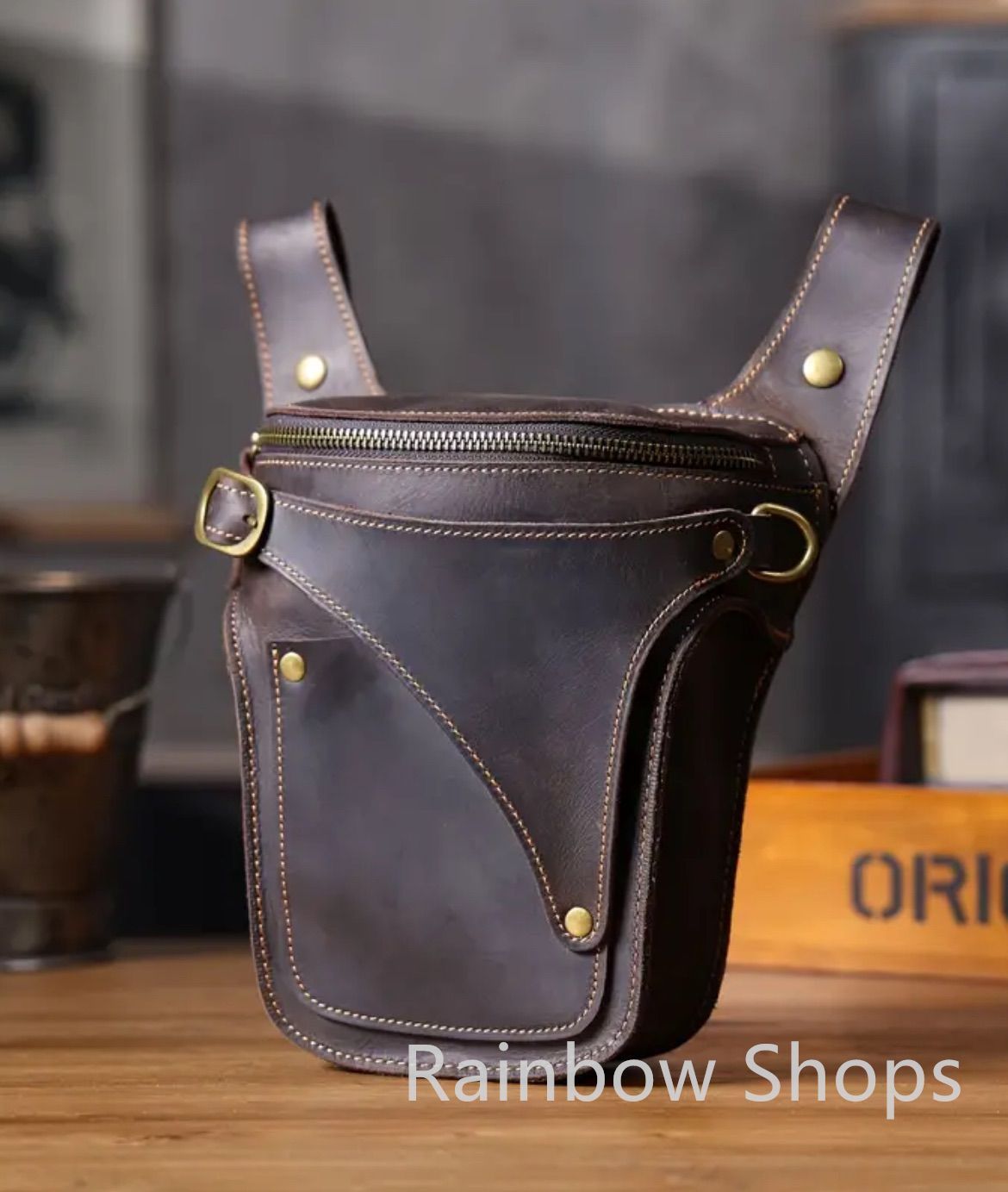 極美品】アルティザン・アンド・アーティスト ポーチ 大 リップ柄