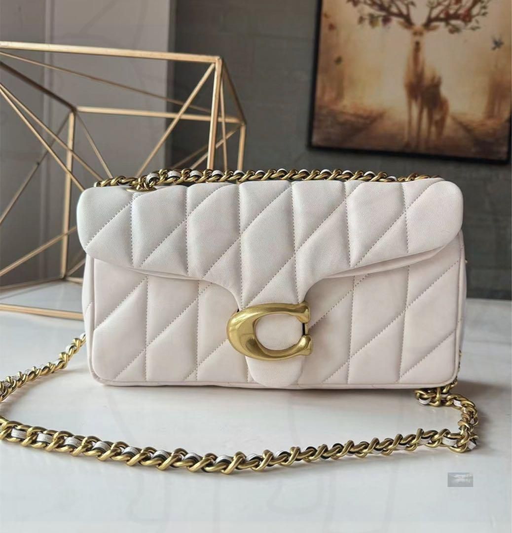 COACH タビー ショルダー バッグ 26 キルティング ホワイト 新品未使用  