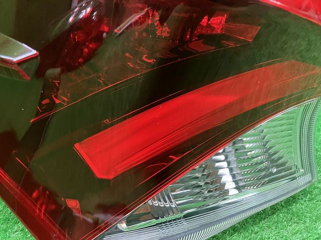 オーリス★NZE181/186★左ヘッドライト★12-590★316