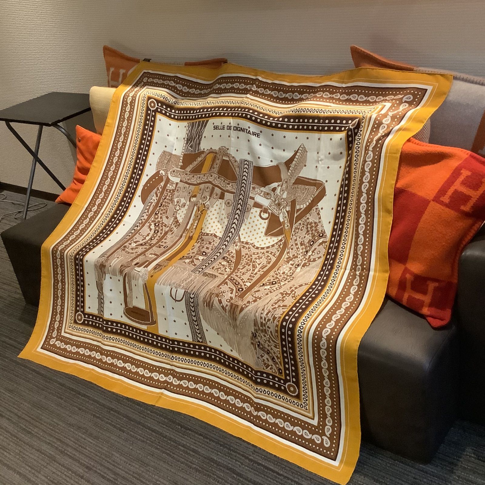 ☆GW限定価格☆ エルメス HERMES カシシル カレ 140 ☆GW限定価格☆ エルメス HERMES カシシル カレ 140