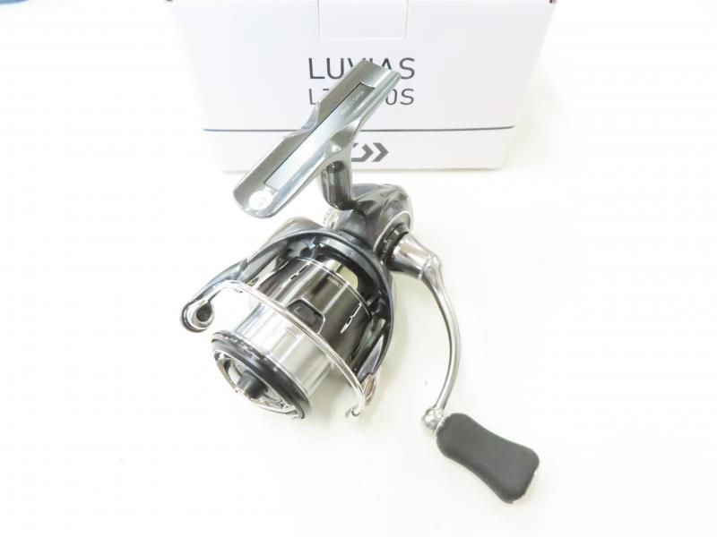 ダイワ 24 ルビアス LT2500S 社外品リールケース付き ダイワ 24