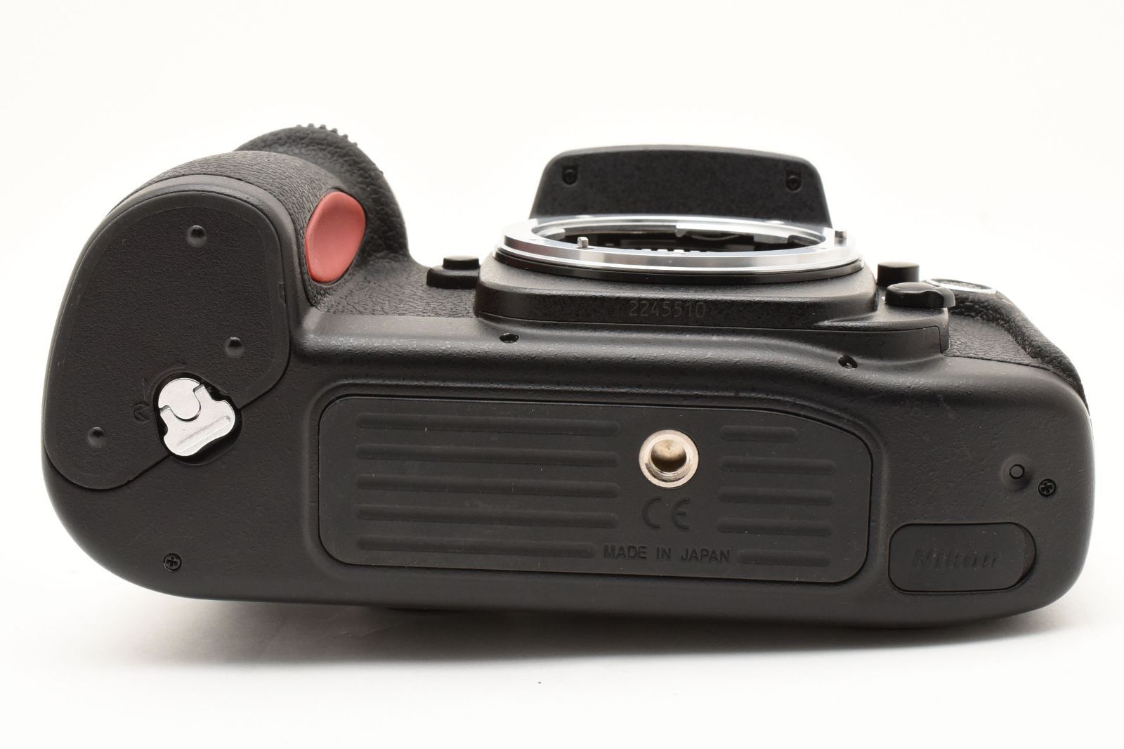 Nikon F100